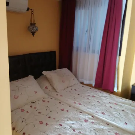 Cosmopolitan Park Hotel 3*