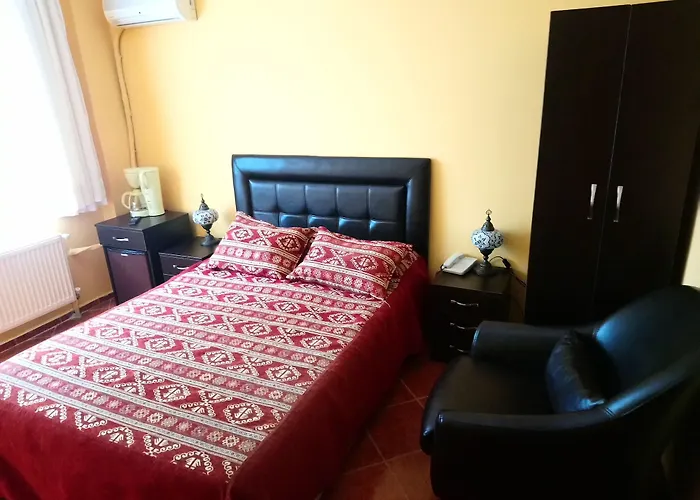 Cosmopolitan Park 3*