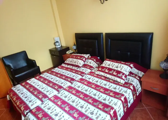 Hotel Cosmopolitan Park 3*