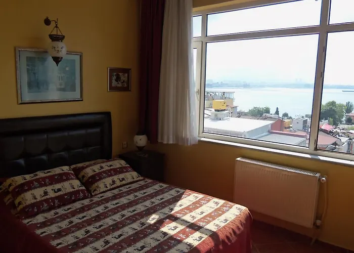 Hotel Cosmopolitan Park 3*