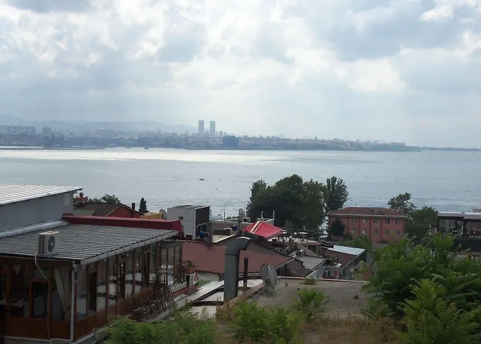 Cosmopolitan Park Hotel