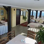 Cosmopolitan Park Otel 3*