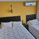 Cosmopolitan Park Otel 3*