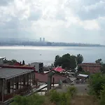 Cosmopolitan Park Hotel