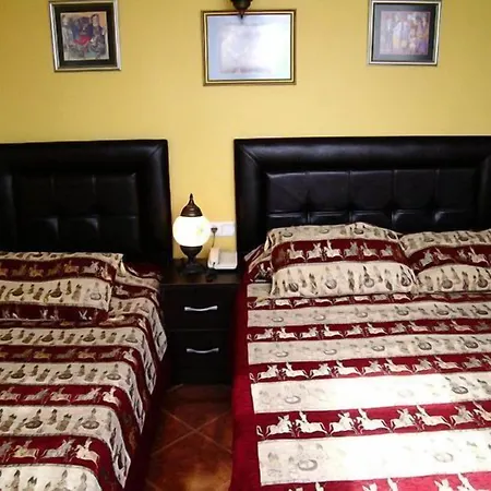 Hotell Cosmopolitan Park 3*