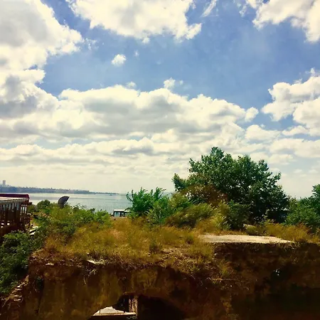 Ξενοδοχείο Cosmopolitan Park 3*